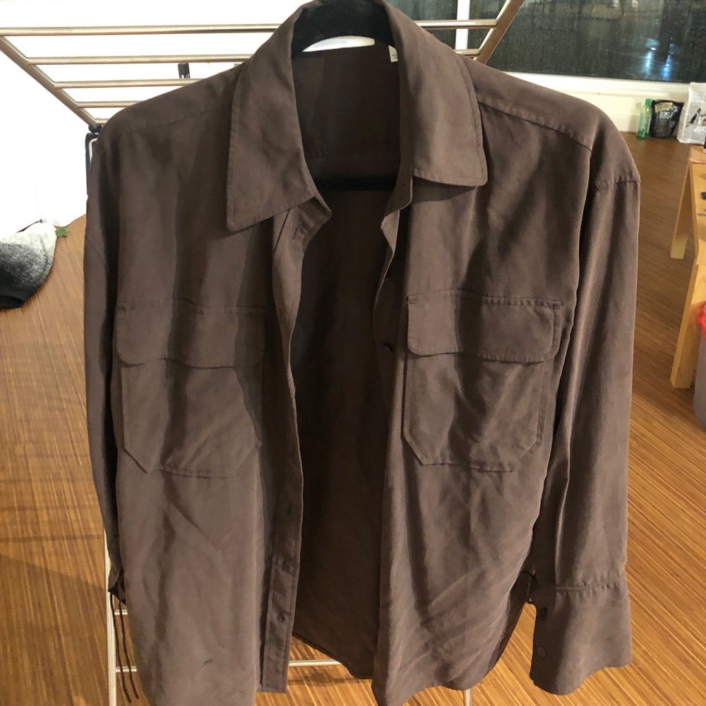 Women’s shirt